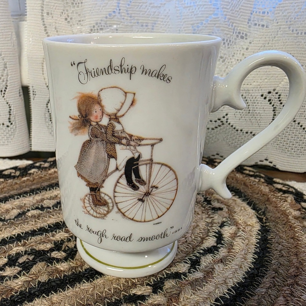 Holly‎ Hobbie Porcelain Coffee Mug 10oz White Vintage 1973 Friendship Bike Japan